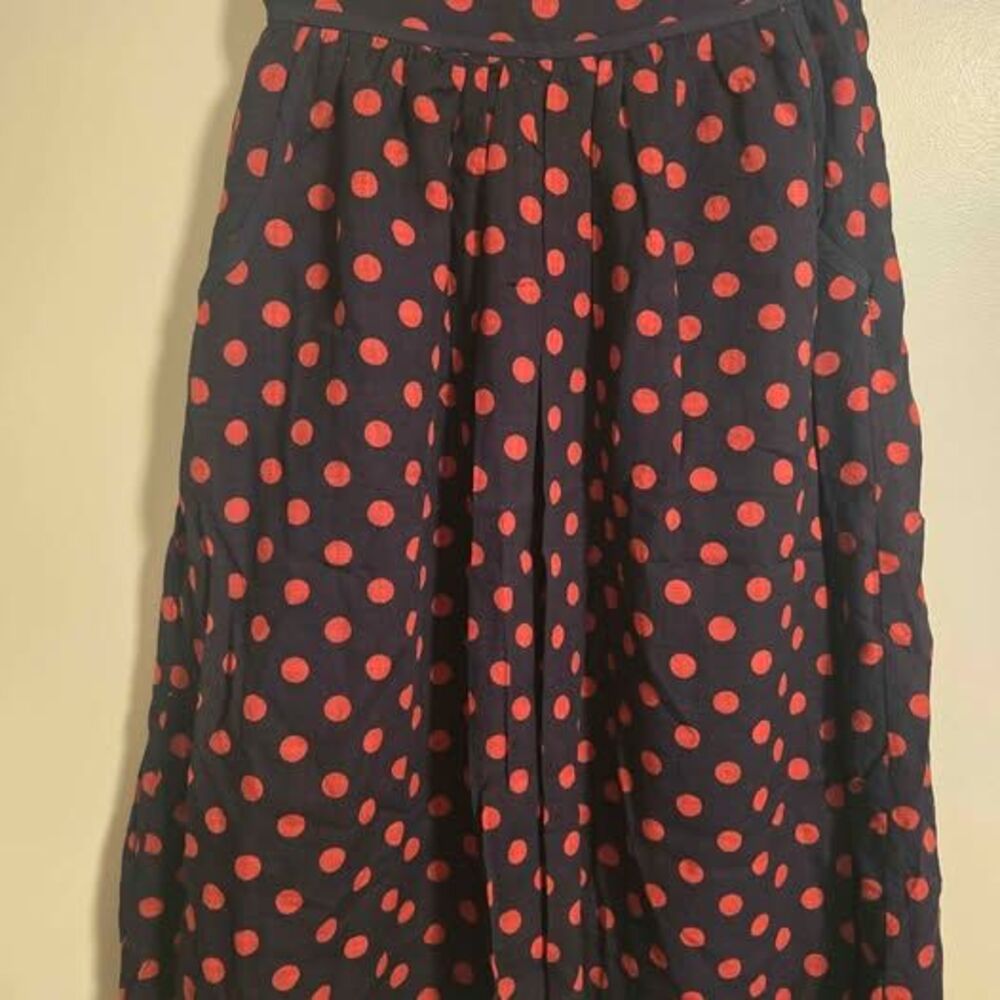 Size Small Tulip B Cute navy red polka dot skirt
